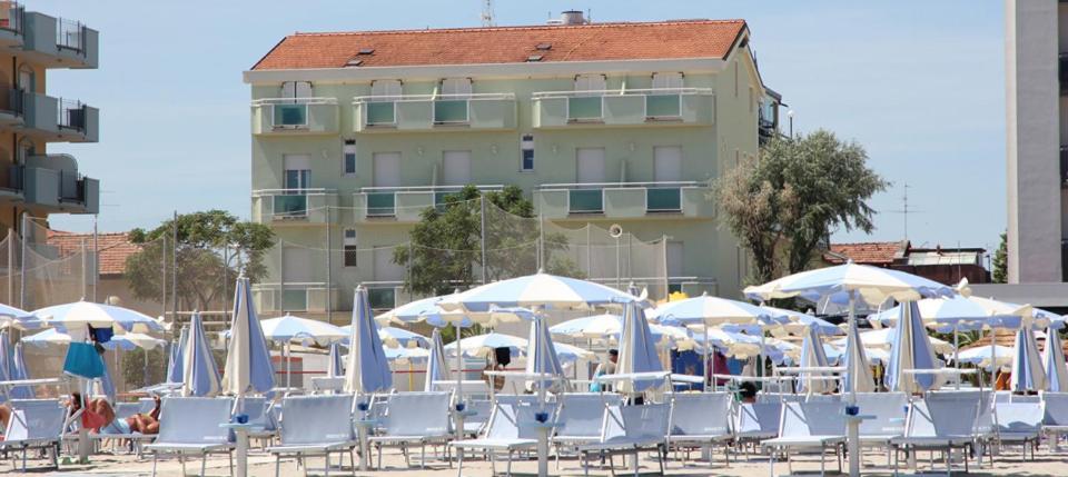 Hotel Rosati Ріміні Екстер'єр фото